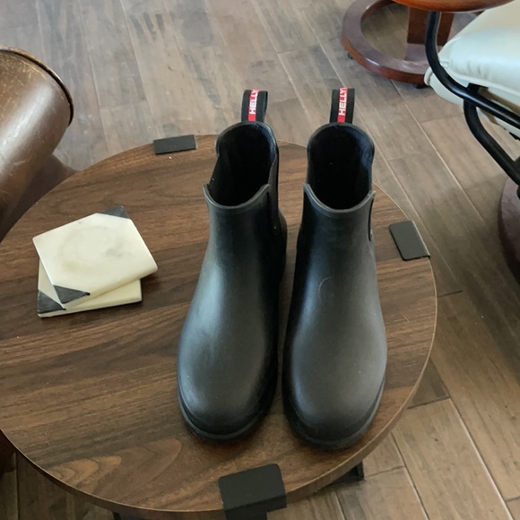 New worn once HH Wellies with insulated sole. - Picture 3 of 4